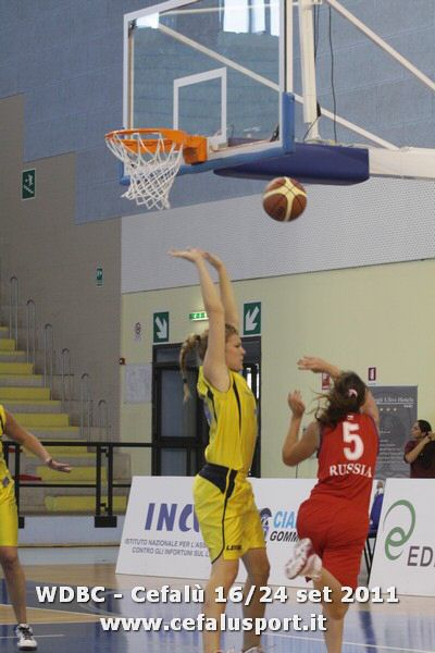 110922 basket 218_tn.jpg